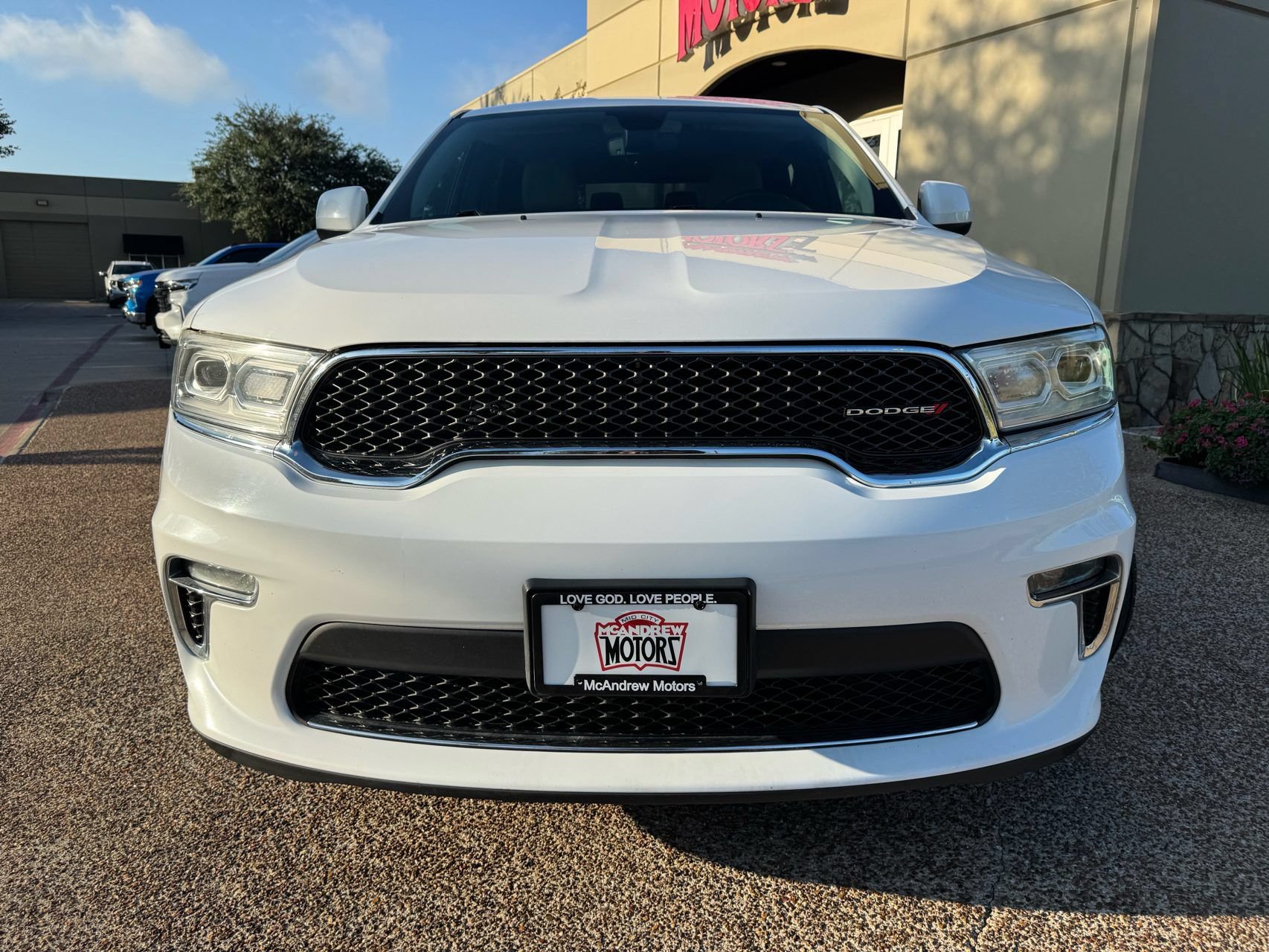 Used 2021 Dodge Durango SXT AWD/4WD image 3