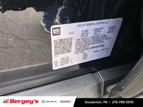 Certified 2023 GMC Yukon AT4 w/ AT4 Premium Plus Package AWD/4WD image 38