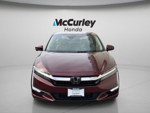 Certified 2018 Honda Clarity Plug-In Hybrid image 8