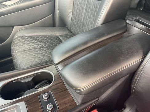 Used 2021 Nissan Murano Platinum w/ Cargo Package image 26