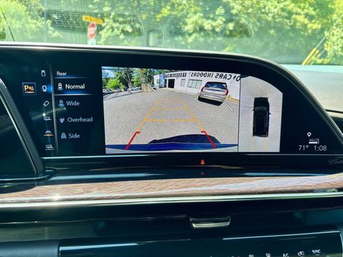 Used 2021 Cadillac Escalade ESV Premium Luxury Platinum AWD/4WD image 44