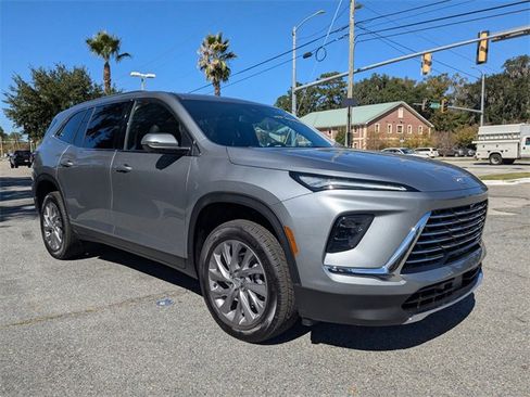 New 2026 Buick Enclave Preferred w/ LPO, Floor Liner Package image 2