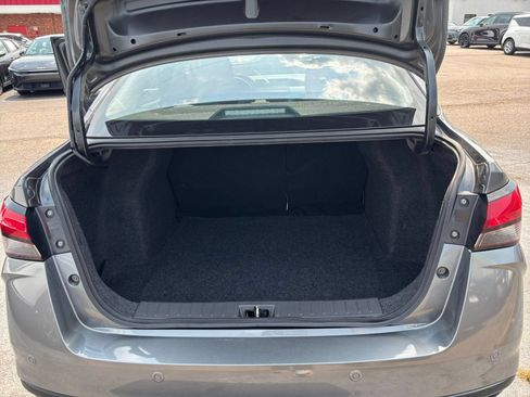 Used 2025 Nissan Versa SV FWD image 29
