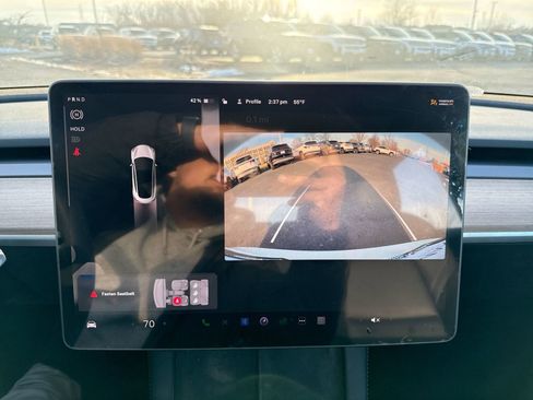 Used 2022 Tesla Model 3 image 15