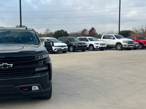 Used 2020 Chevrolet Silverado 1500 RST w/ All-Star Edition image 3