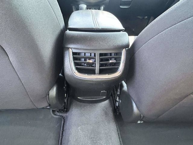 Used 2024 Chevrolet Malibu LT FWD image 27