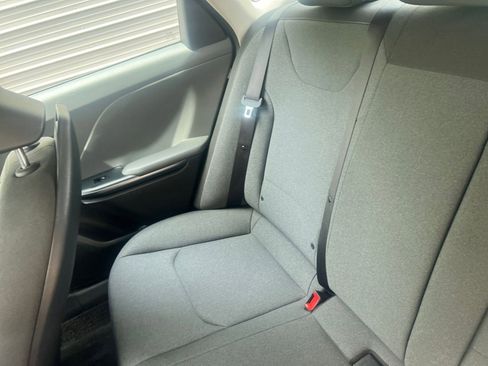 Used 2025 Kia K4 LXS image 35