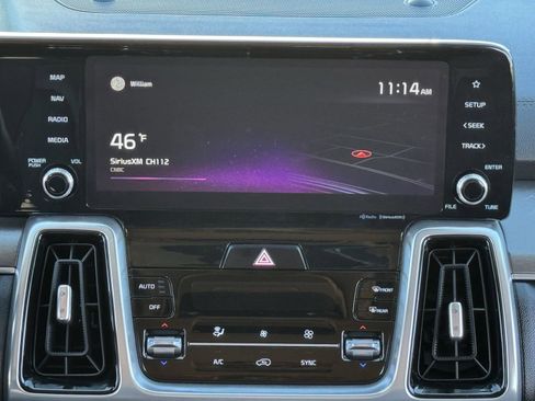 Used 2021 Kia Sorento SX image 17