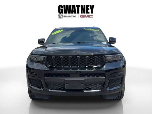 Used 2023 Jeep Grand Cherokee L Laredo image 2