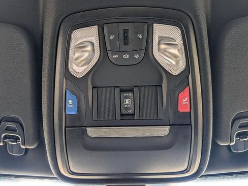 Used 2023 RAM 1500 Big Horn AWD/4WD image 24