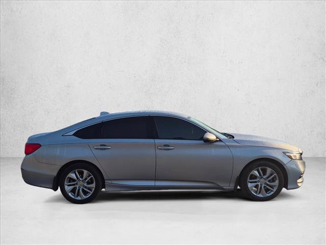 Used 2018 Honda Accord LX image 4