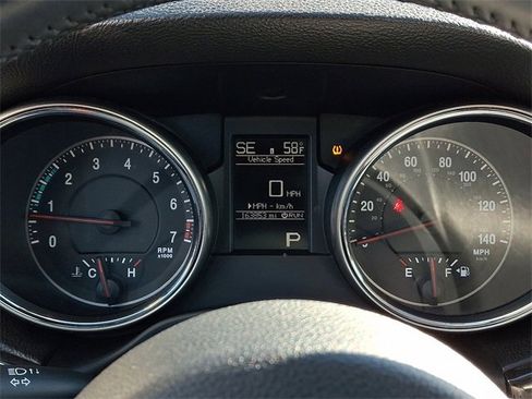 Used 2013 Jeep Grand Cherokee Laredo image 20