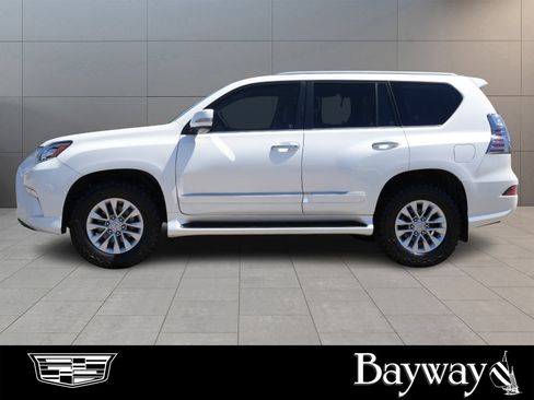 Used 2019 Lexus GX 460 Premium AWD/4WD image 5