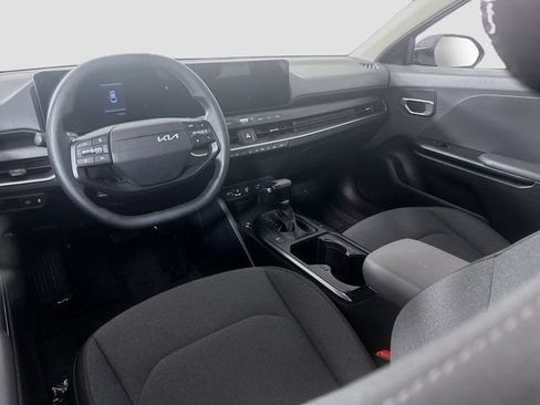 Used 2025 Kia K4 FWD image 20