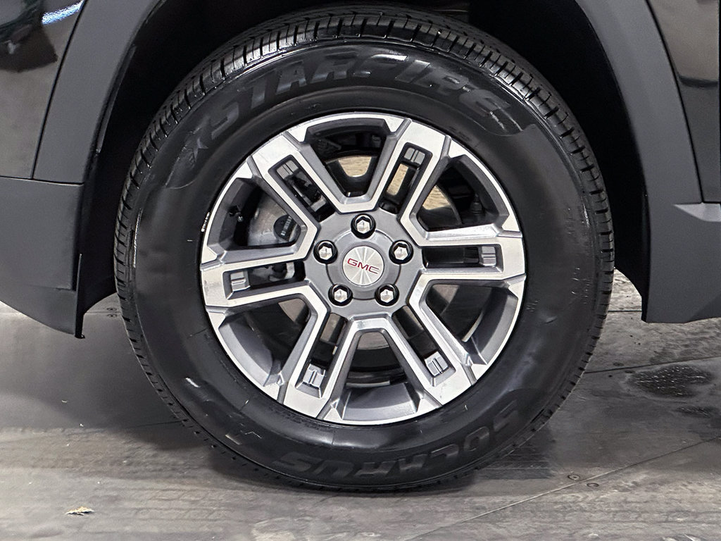 Used 2026 GMC Terrain Elevation AWD/4WD image 16