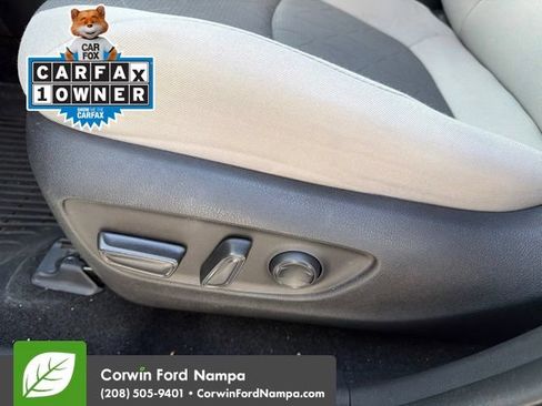 Used 2021 Toyota RAV4 XLE w/ XLE Grade Weather Package AWD/4WD image 11
