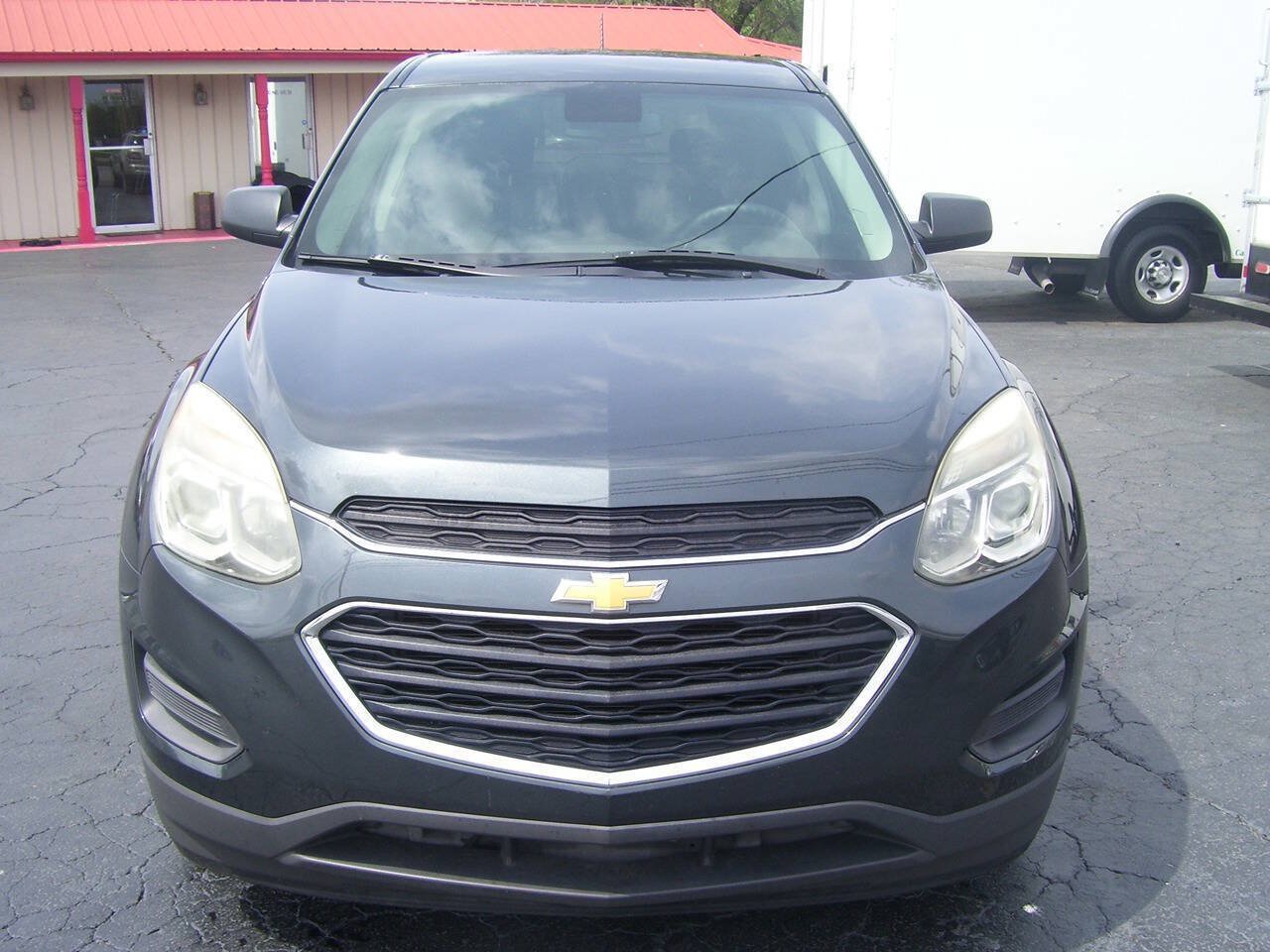 Used 2017 Chevrolet Equinox LS FWD image 5
