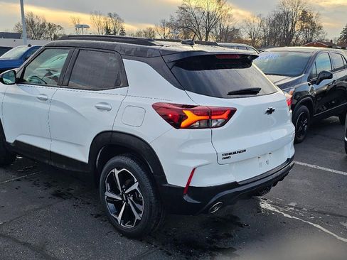 Certified 2023 Chevrolet TrailBlazer RS w/ Convenience Package image 5