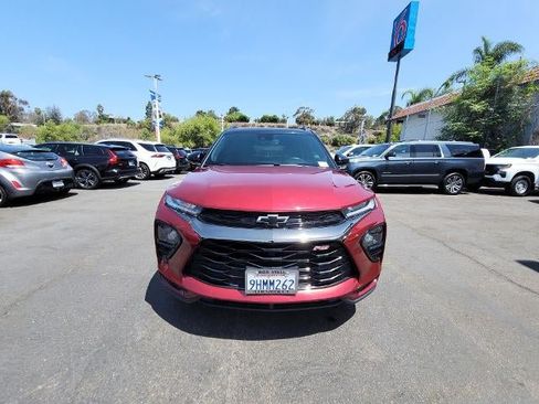 Used 2023 Chevrolet TrailBlazer RS w/ Convenience Package FWD image 3