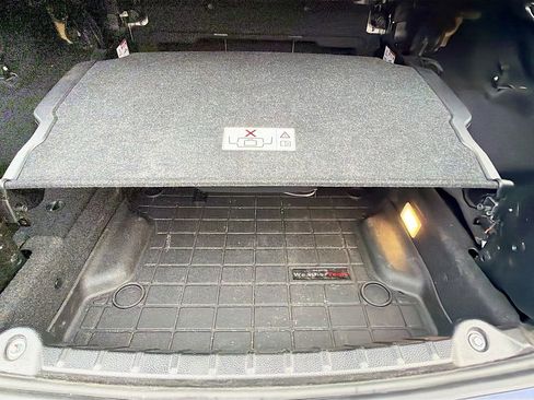 Used 2020 BMW M4 Convertible w/ Competition Package image 28