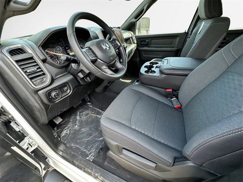 Used 2025 RAM 2500 Tradesman image 14