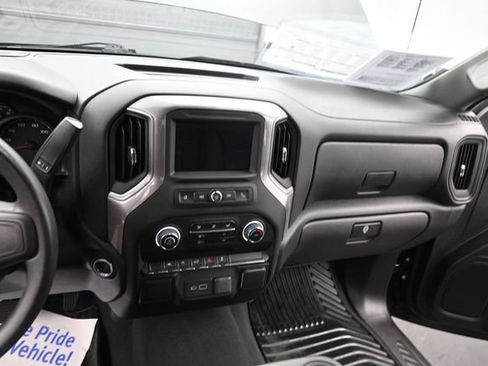 Used 2023 Chevrolet Silverado 1500 Custom AWD/4WD image 32