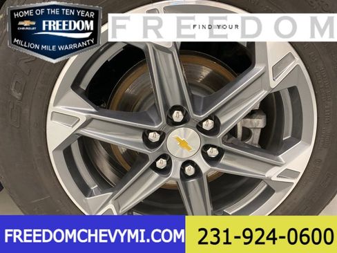 Used 2025 Chevrolet Blazer LT image 26