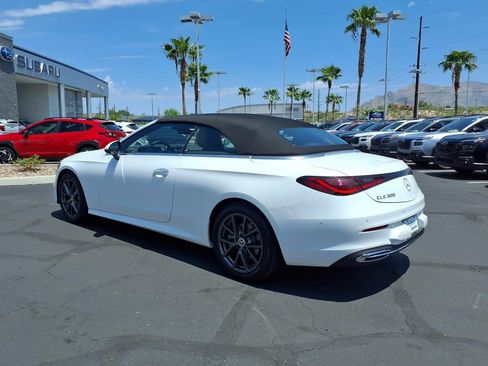 Used 2026 Mercedes-Benz CLE 300 4MATIC Cabriolet image 12