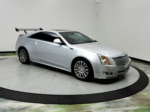 Used 2014 Cadillac CTS Premium RWD image 3
