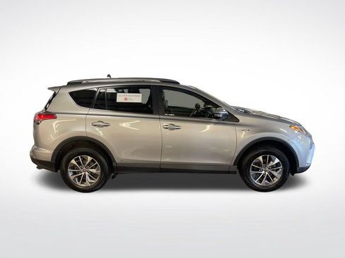 Certified 2017 Toyota RAV4 XLE AWD/4WD image 6