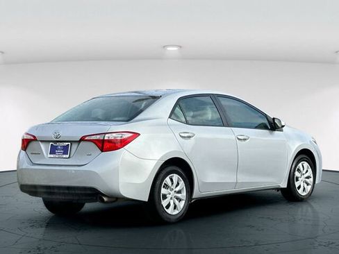 Used 2016 Toyota Corolla LE image 6