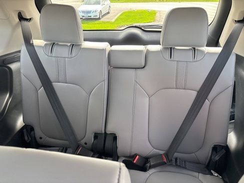 New 2025 Honda Pilot EX-L image 12
