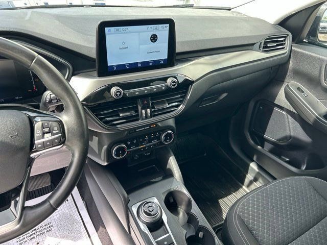 Used 2023 Ford Escape Active w/ Cold Weather Package FWD image 21