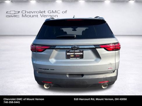 Used 2024 Chevrolet Traverse RS w/ LPO, Floor Liner Package AWD/4WD image 9