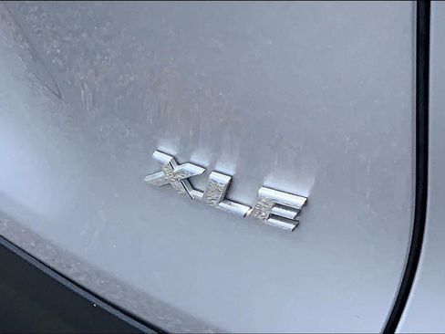 Used 2023 Toyota RAV4 XLE w/ Convenience Package FWD image 30