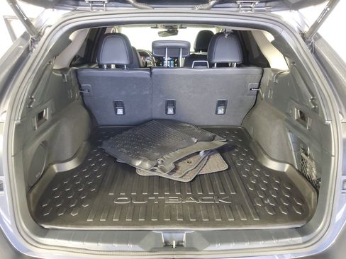 Used 2024 Subaru Outback Limited AWD/4WD image 32