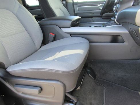 Used 2020 RAM 1500 Big Horn image 12