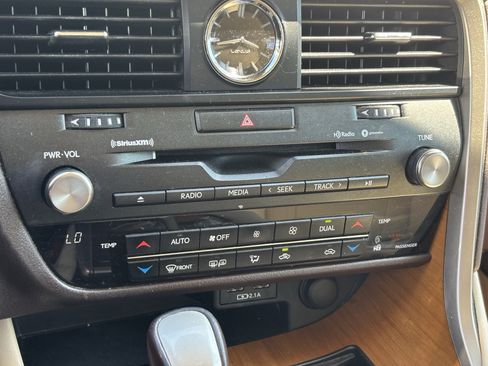 Used 2020 Lexus RX 350 FWD w/ Premium Package image 29