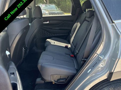 Used 2023 Hyundai Santa Fe SE image 7