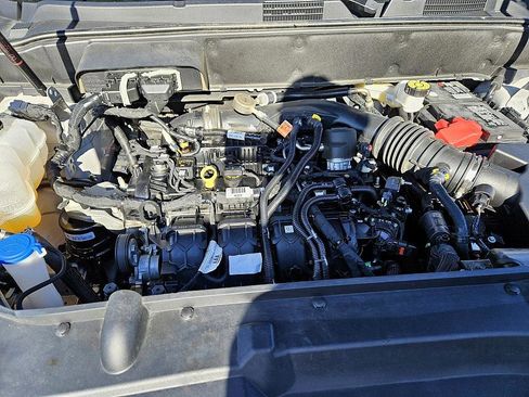 Used 2023 Lincoln Nautilus Reserve w/ Equipment Group 201A image 17