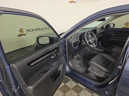 Used 2025 Honda CR-V EX-L image 17