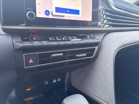 Used 2025 Toyota Camry LE image 19