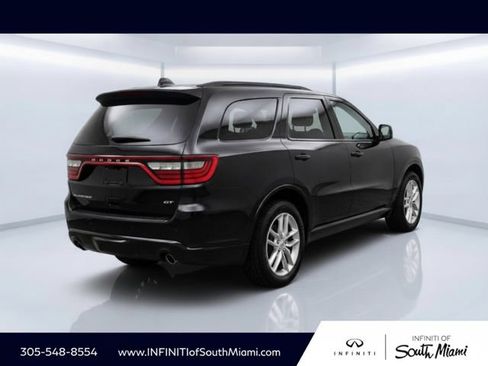 Used 2024 Dodge Durango GT RWD image 4