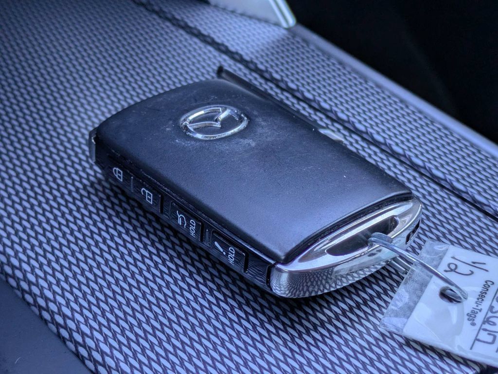 Certified 2024 MAZDA CX-90 3.3 Turbo w/ Premium Package AWD/4WD image 33