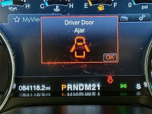 Used 2017 Ford F250 Lariat w/ Lariat Ultimate Package image 27