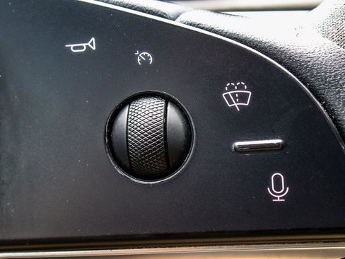 Used 2021 Tesla Model S Plaid image 29