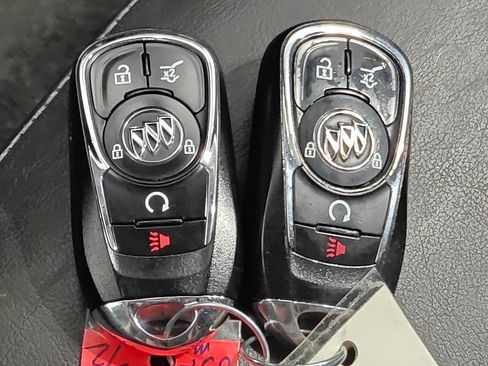 Used 2019 Buick Enclave Avenir w/ Avenir Technology Package AWD/4WD image 16