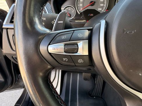 Used 2017 BMW M3 RWD image 23