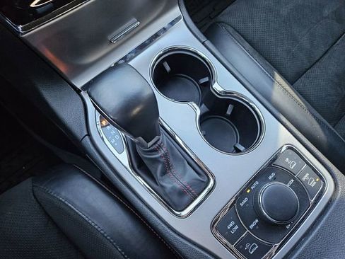 Used 2020 Jeep Grand Cherokee Trailhawk image 19