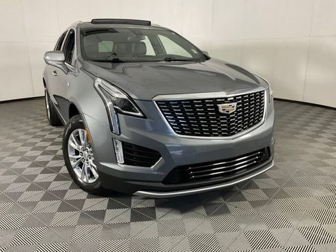 Used 2020 Cadillac XT5 Premium Luxury FWD image 8